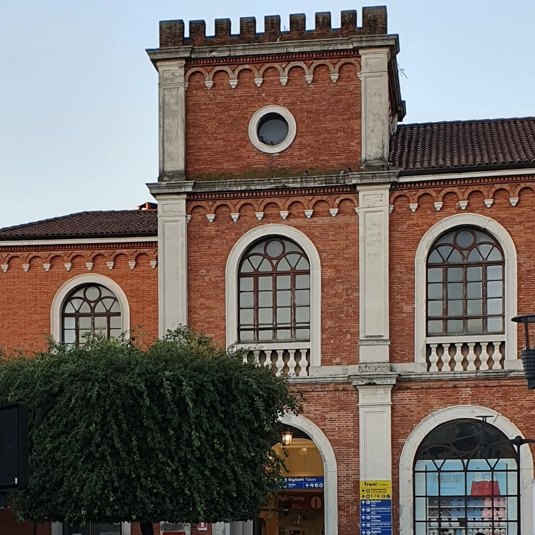 Stazione ferroviaria Oggi